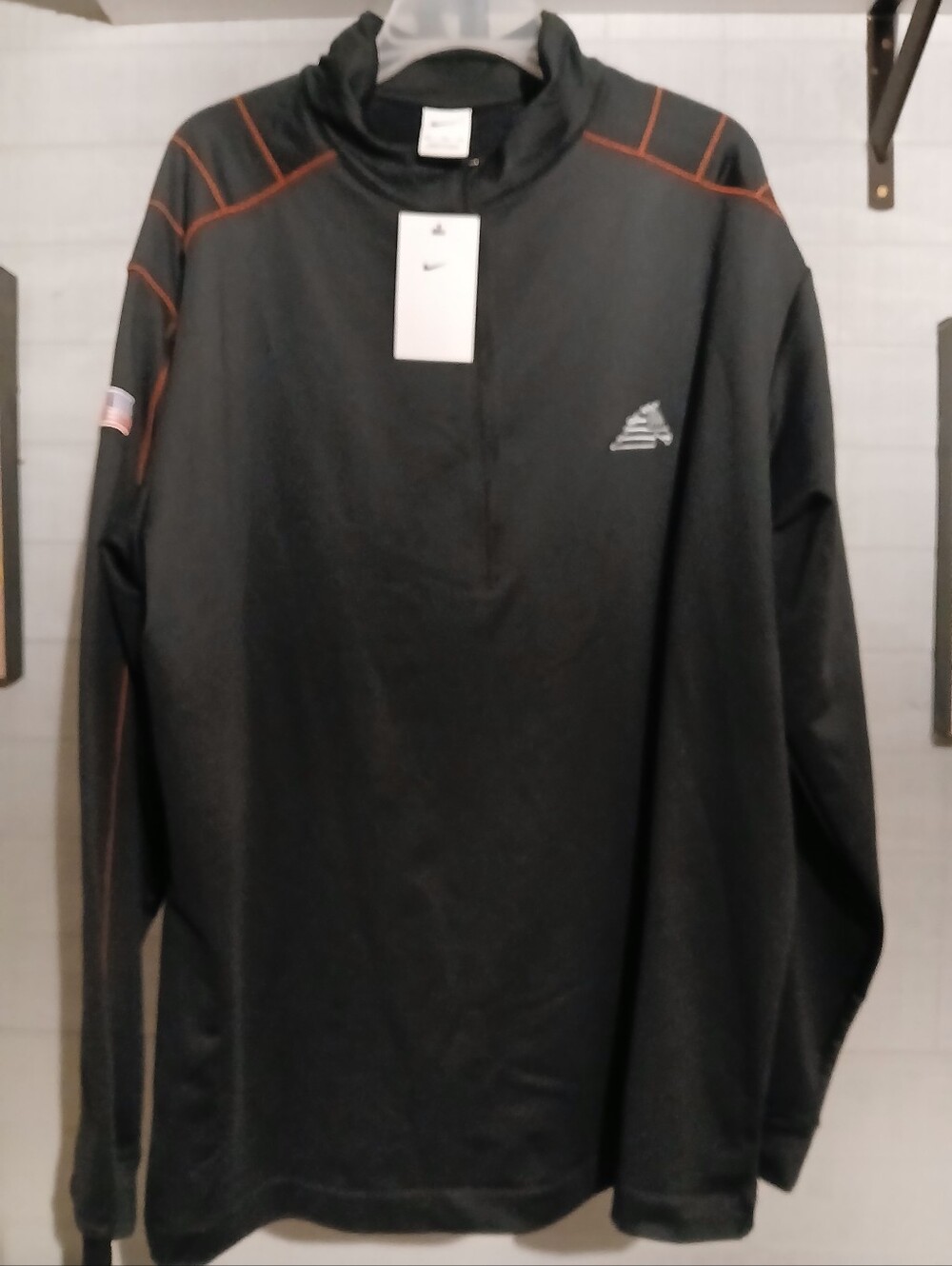Nike NWT ACG Vault Men’s Black 2XL LS Golf Performance Coverup    FF#420